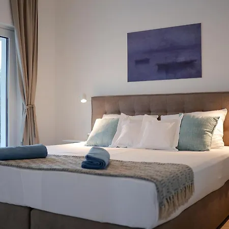 Papa's Court Iii With Pool Villa *